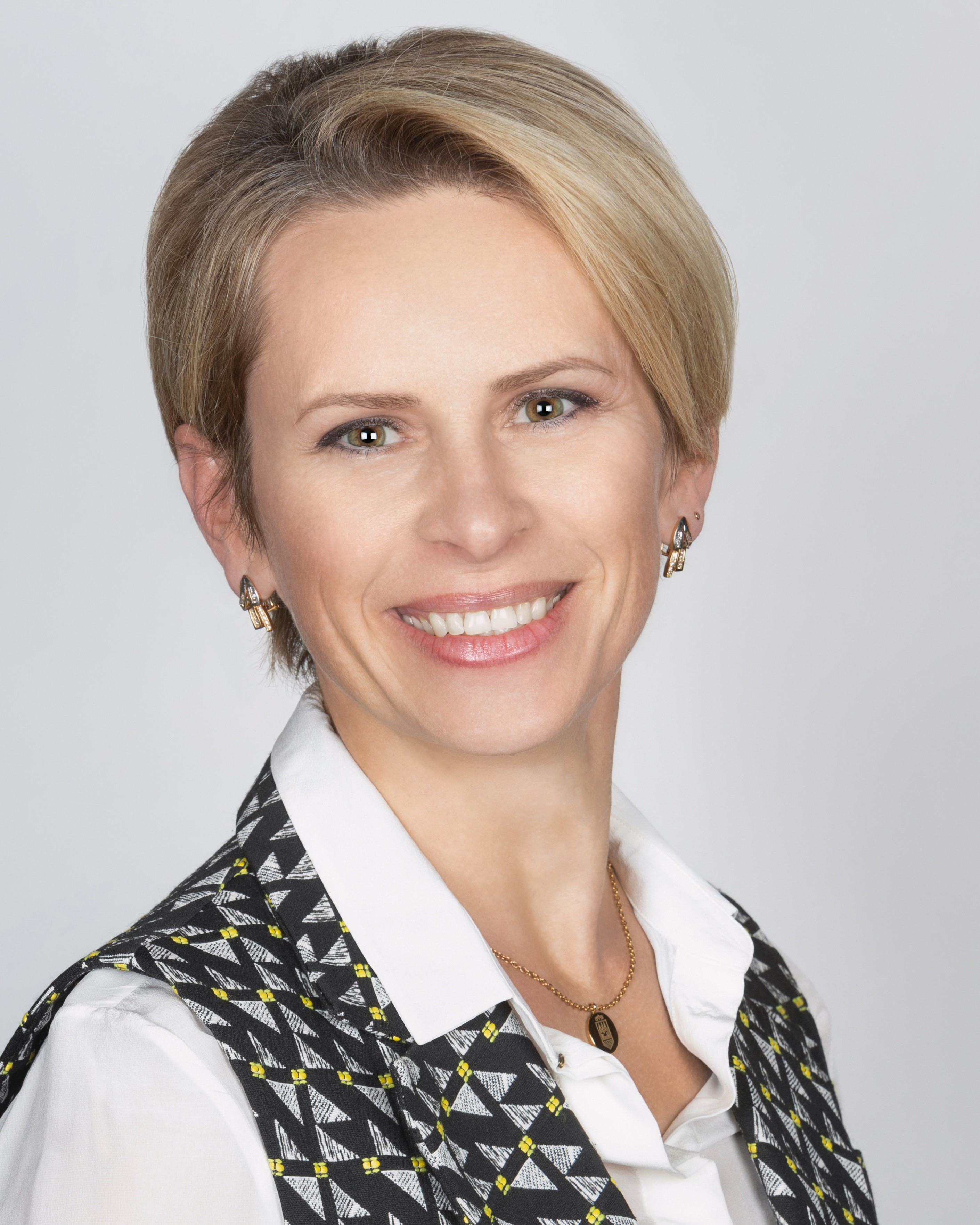 Volunteer Spotlight: Alena Miatlushka
